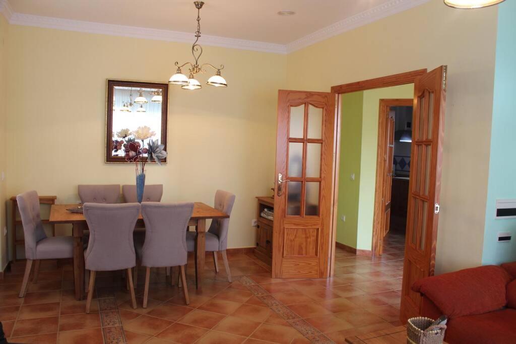 Casa 4 Dormitorios En 아야몬테 외부 사진